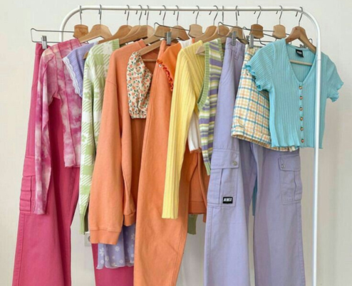 La actitud lo es todo en la moda: vestir con seguridad y propósito